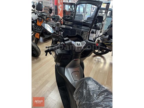 AVŞAR MOTOR'S VOGE SR1 125cc 2026 MODEL