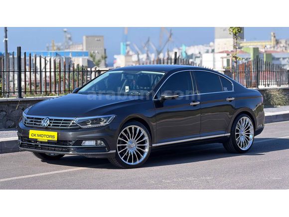 Sahibinden Volkswagen Passat 1.6 TDi BlueMotion Trendline 2017 Model  229.000 km Füme