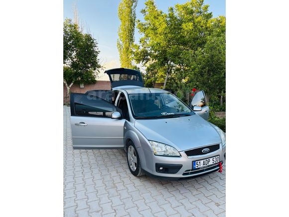 Sahibinden Ford Focus 1.6 TDCi Ghia 2006 Model
