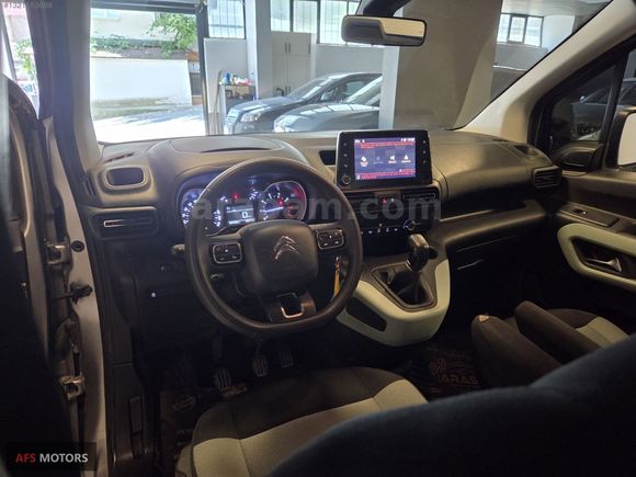 2021 MODEL 95BİN KM DE BAKIMLI TEMİZ