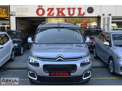 2021 CİTROEN BERLİNGO 1.5HDI FEEL STİL 153.000 KM Ç.JANT HATASIZ