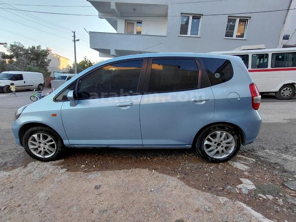 Sahibinden Honda Jazz 1.4 LS 2004 Model