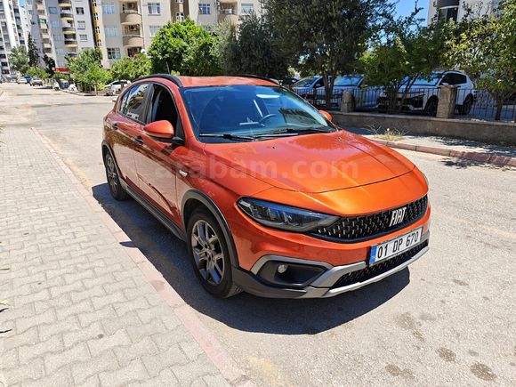 Sahibinden Fiat Egea Cross 1.4 Fire Urban 2022 Model  98.000 km Turuncu