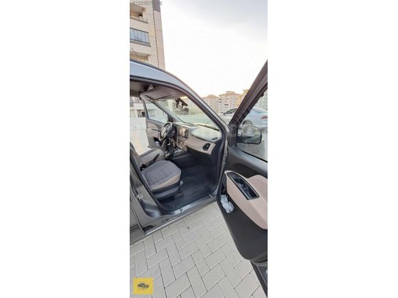 76 BİN KM'DE 2023 BOYASIZ FULL+FULL DOBLO COMBİ PREMİO PLUS