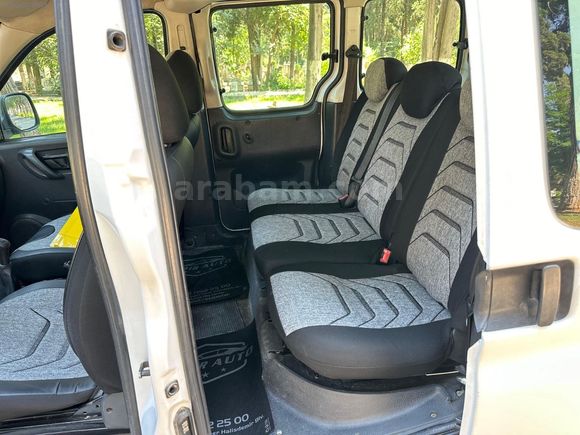 ECEMİR AUTO'DAN 2007 BERLİNGO 1.9 KLİMALI BAKIMLI ÇİFT SÜRGÜ