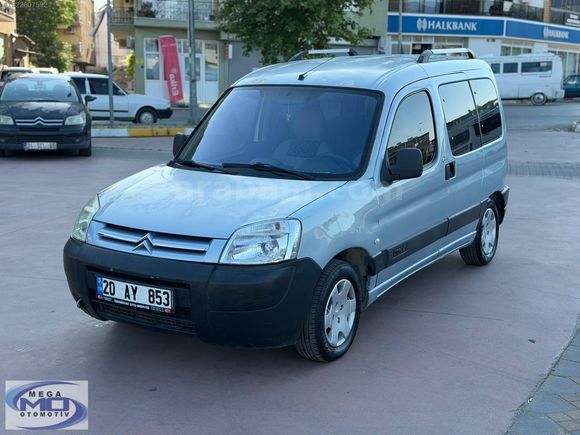 TEMİZ 2004 BERLİNGO KLİMALI ORJİNAL KELEBEK CAMLAR