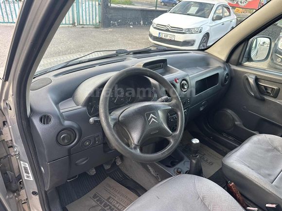 İnecik Otomotiv den Citroen Berlingo çift sürgü klima