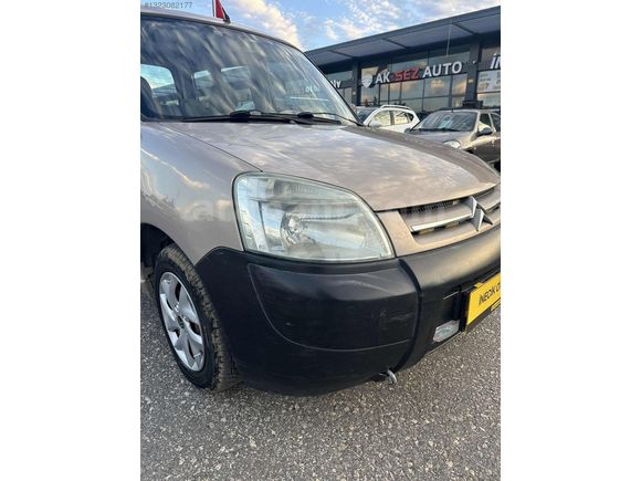 İnecik Otomotiv den Citroen Berlingo çift sürgü klima