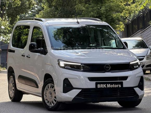 BRK MOTORS OPEL COMBO 1.5 D ESSENTİAL HATASIZ 9.000 KM