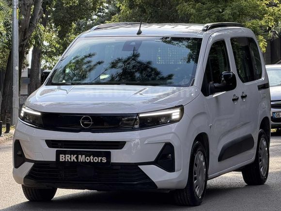 BRK MOTORS OPEL COMBO 1.5 D ESSENTİAL HATASIZ 9.000 KM