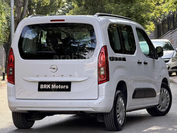 BRK MOTORS OPEL COMBO 1.5 D ESSENTİAL HATASIZ 9.000 KM