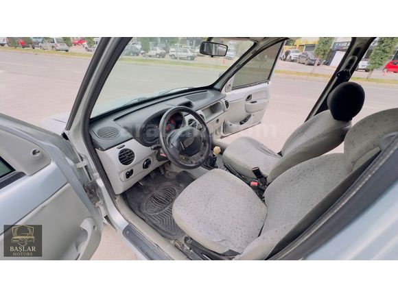 RENAULT KANGO EKMEK TEKNESİ KLİMALI
