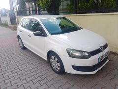öğretmenden acil satılık Volkswagen Polo 1.2 Trendline 2013 Model  159.000 km Beyaz