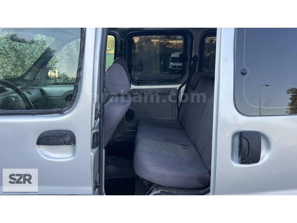 SZR MOTORS DAN 2004 MODEL RENAULT KANGOO ÇİFT SÜRGÜLÜ KLİMALI