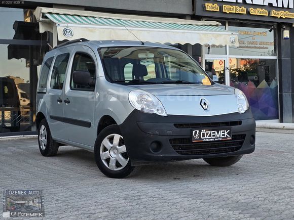 ÖZEMEK AUTO-BOYA HATA YOK-DAHA 54 BİNDE-ELEKTİRİKLİ AYNA-SENSÖR