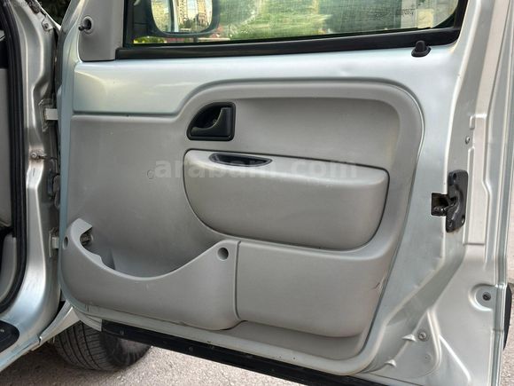 N&B'DEN 2005 1.5 DCİ RENAULT KANGOO (ÇİFT SÜRGÜ)