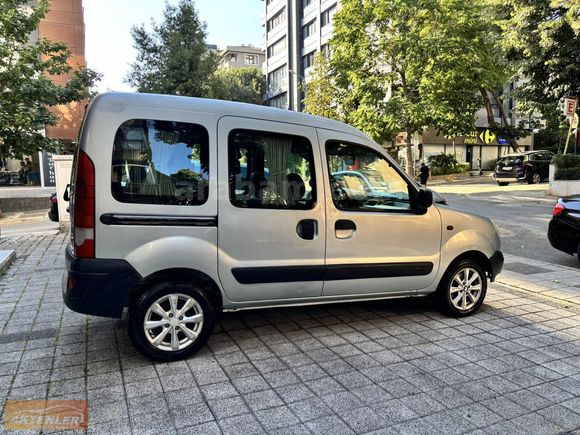 AKTENLERDEN 2004 KANGO 1.5 DCİ OTOMOBİL RUHSATLI 231.BİN KM