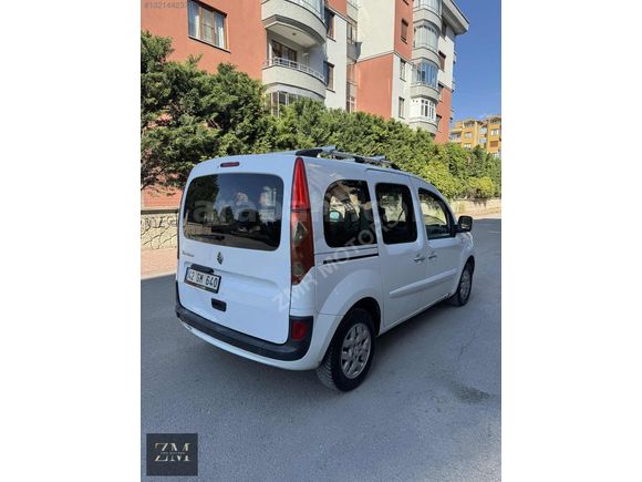 ZMR MOTORS DAN RENAULT KANGOO 1.5 dci klimalı DEĞİŞENSİZ