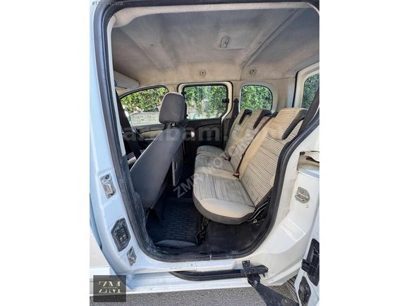 ZMR MOTORS DAN RENAULT KANGOO 1.5 dci klimalı DEĞİŞENSİZ