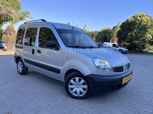 DURU OTOMOTİVDEN HATASIZ RENAULT KANGOO MULTİX 1.5 DCİ