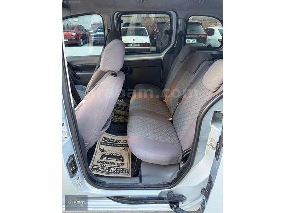 2011 KANGOO / 1.5 DCI / DEĞİŞENSİZ / ÇEKİ DEMİRLİ / FULL BAKIMLI