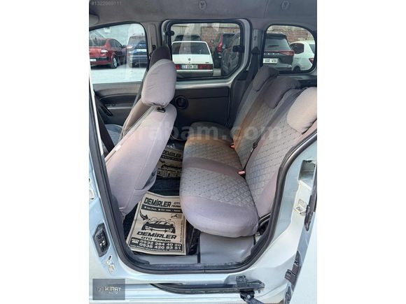 2011 KANGOO / 1.5 DCI / DEĞİŞENSİZ / ÇEKİ DEMİRLİ / FULL BAKIMLI