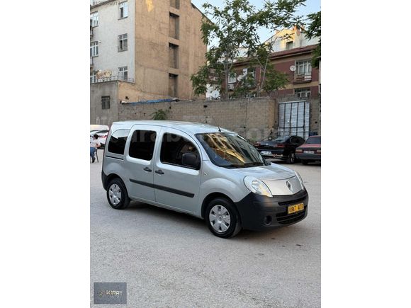 2011 KANGOO / 1.5 DCI / DEĞİŞENSİZ / ÇEKİ DEMİRLİ / FULL BAKIMLI