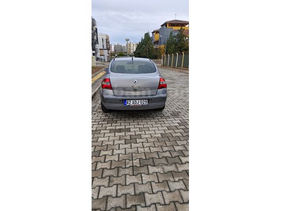 AĞIR BAKIMLARI YAPILMIŞ TEMİZ MEGANE