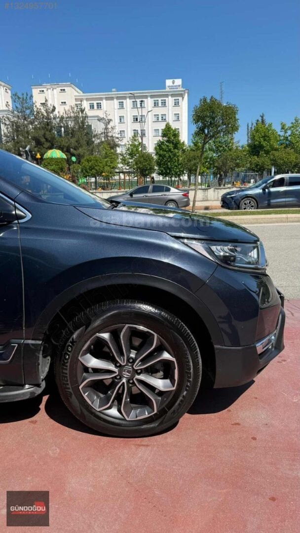 GÜNDOĞDU MOTORS HATASIZ BOYASIZ DEĞİŞENSİZ CRV EXEC. LİFESTYLE 3