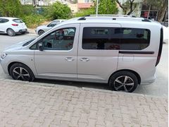 2024 wolkvagen Caddy sahibinden servis bakımlı Caddy k)