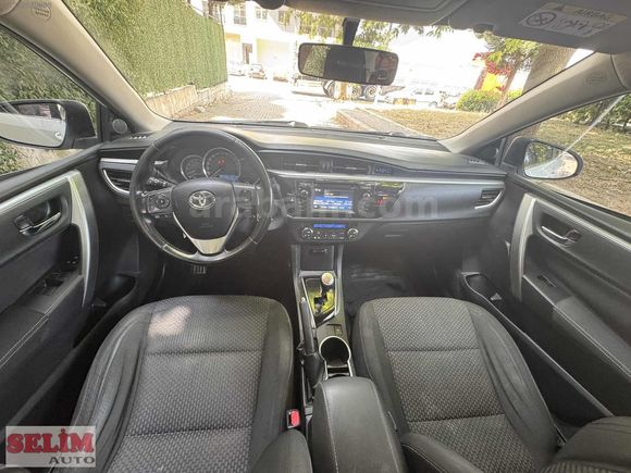 ORJİNAL 2014 COROLLA 1.4 D-4D TOUCH OTOMATİK