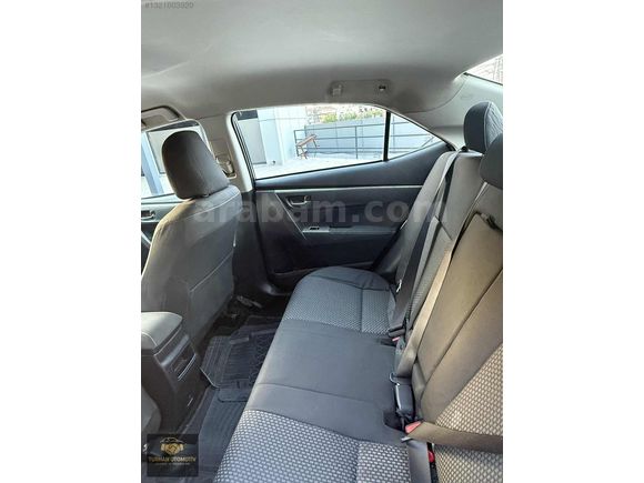 TURHAN OTOMOTİVDEN TEMİZ UYGUN COROLLA