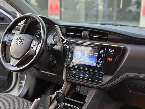 2018 ÇKŞLI COROLLA 1.4 D-4 TOUCH YENİ GÖRÜNÜM HATASIZ 246KM