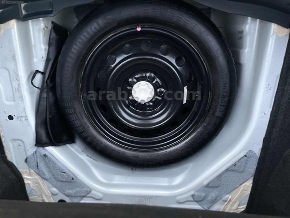 2018 ÇKŞLI COROLLA 1.4 D-4 TOUCH YENİ GÖRÜNÜM HATASIZ 246KM
