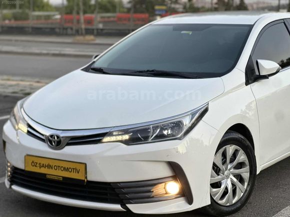 2018 ÇKŞLI COROLLA 1.4 D-4 TOUCH YENİ GÖRÜNÜM HATASIZ 246KM