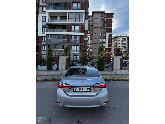 2017 DİZEL OTOMATİK COROLLA/185.000KM/MAKYAJLI KASA