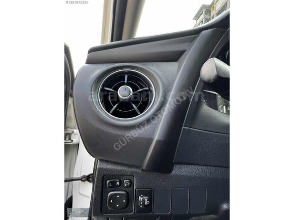 2017 DİZEL OTOMATİK COROLLA/185.000KM/MAKYAJLI KASA