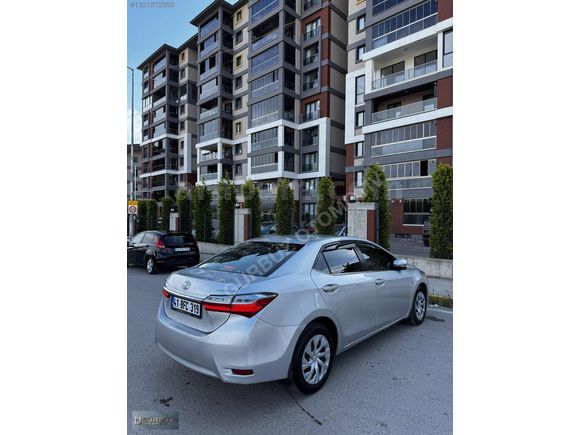 2017 DİZEL OTOMATİK COROLLA/185.000KM/MAKYAJLI KASA