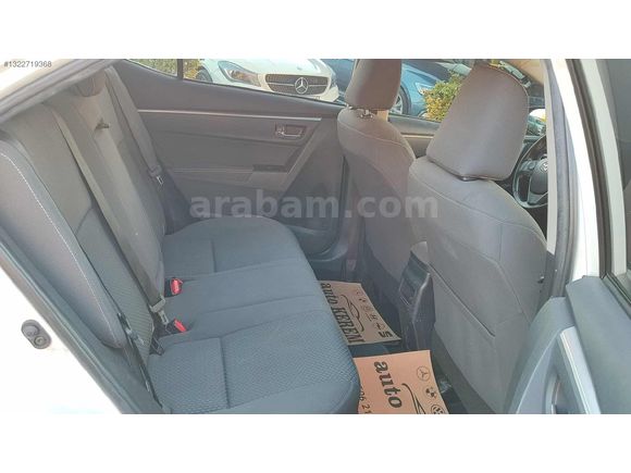 2017 TOYOTA COROLLA 1.4 TOUCH DEĞİŞENSİZ BAKIMLI