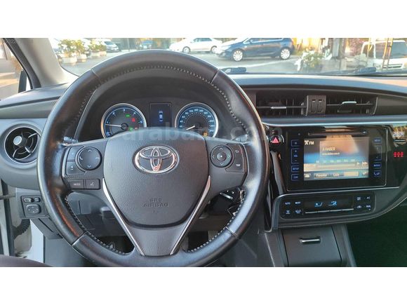 2017 TOYOTA COROLLA 1.4 TOUCH DEĞİŞENSİZ BAKIMLI