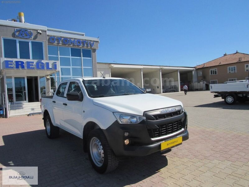 BÜYÜKSOYLU 'DAN 2021 MODEL ISIZU D MAX 1.9D V-GO 4X2 ÇİFTKABİN