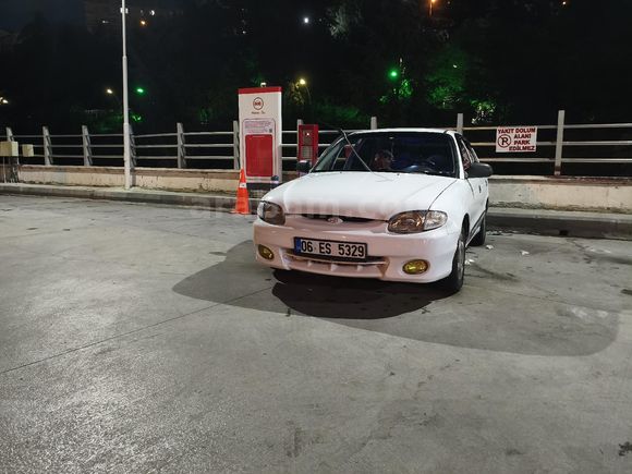 Sahibinden Hyundai Accent 1.5 GLS 2000 Model