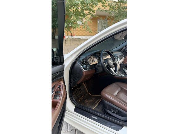 KÖPRÜBAŞI AUTO;DAN 2011 BMW 5.20D İÇ TABA NBT ÜÇ KOL