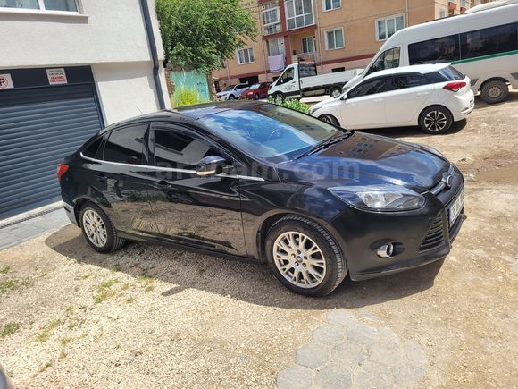 Sahibinden Ford Focus 1.6 TDCi Titanium 2012 Model 