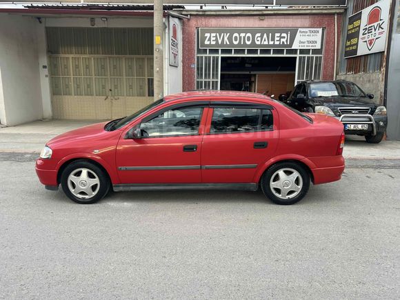 ZEVK OTO GALERİDEN OPEL ASTRA HATASIZ