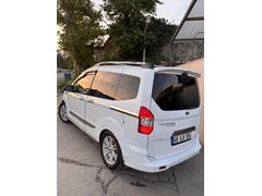 Sahibinden Ford Tourneo Courier 1.6 TDCi Titanium Plus 2015 Model 