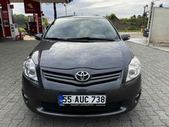 Sahibinden Toyota Auris 1.4 D-4D Comfort Plus 2012 Model 