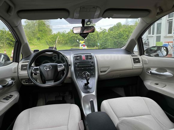Sahibinden Toyota Auris 1.4 D-4D 2012 Model 