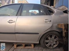 Kordoba sol arka kapı
