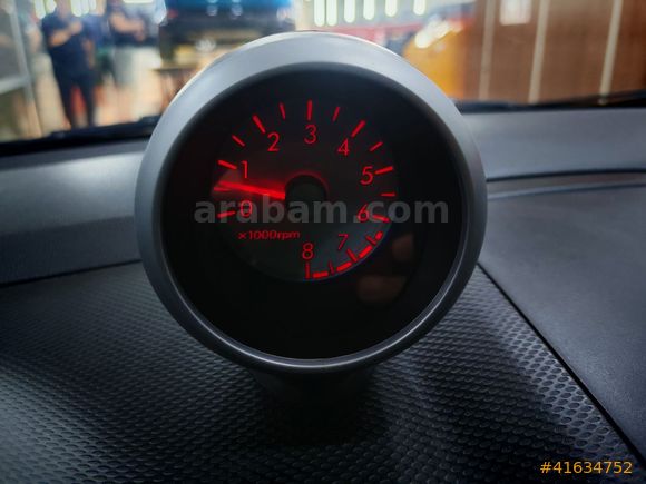 SADECE 99 BİN KM'DE/TAM OTOMATİK VİTES 2012 SUZUKİ SPLASH 1.2GLS